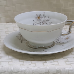リモージュ ? アンティーク磁器 アジサイの花柄 コード 41056