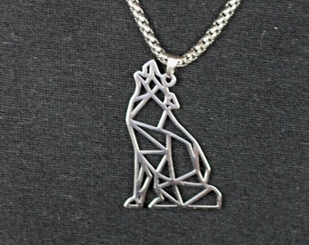 Howling wolf, Charm, necklace.