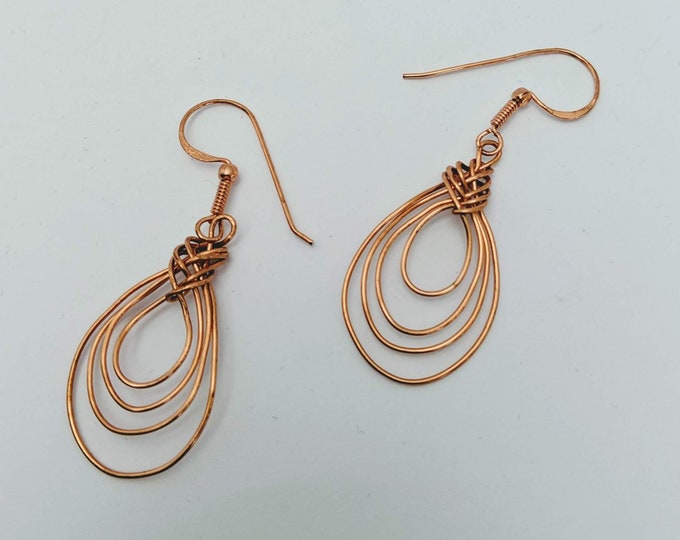 Chinese Pipa Knot Earrings - Copper