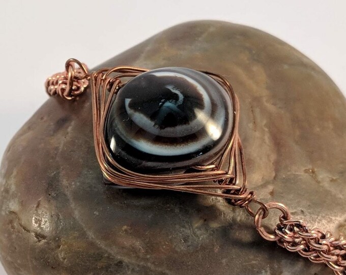 Carved Agate Evil Eye Protection Bracelet with Copper Links