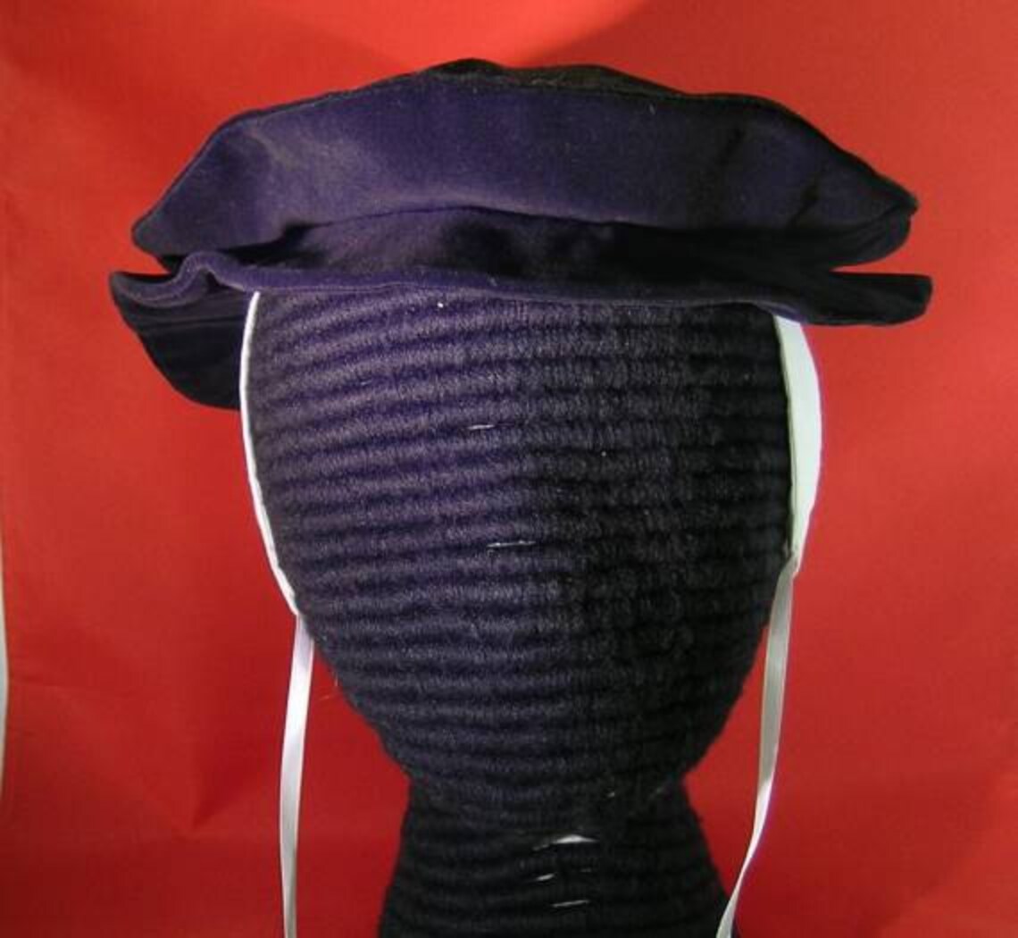 Velveteen Tudor Flat Hat Elizabethan Flat Cap Renaissance Etsy