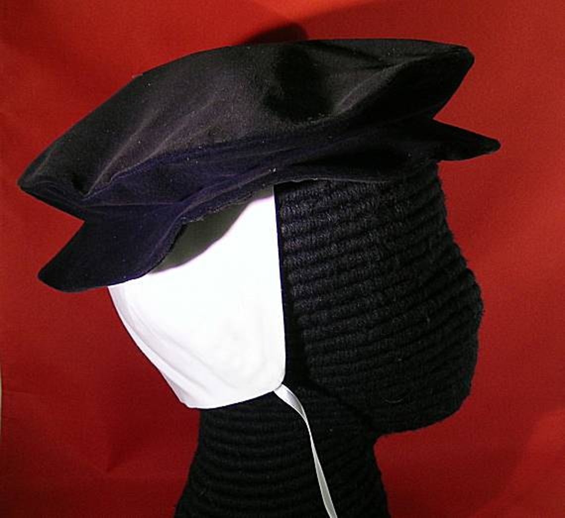 Velveteen Tudor Flat Hat Elizabethan Flat Cap Renaissance Etsy