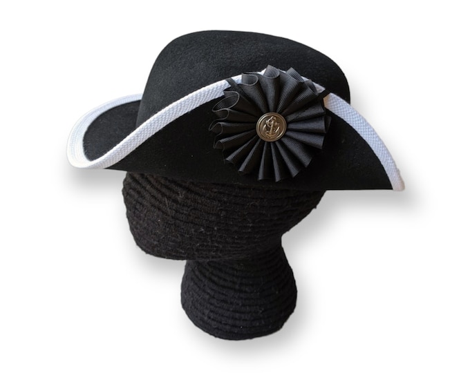 Rev War Continental Marines Hat - White Edged Round Hat w Cockade