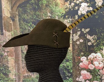 Felt Bycocket Robin Hood Hat \u0026 Pheasant 