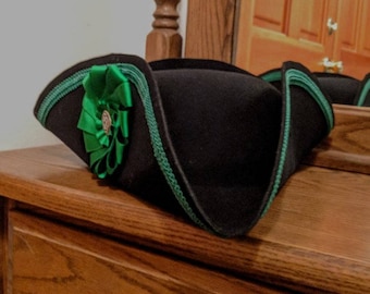 Green Folded Cockade - Trimmed Tricorn - Colonial Subaltern's Felt Hat - Irish 18th c.