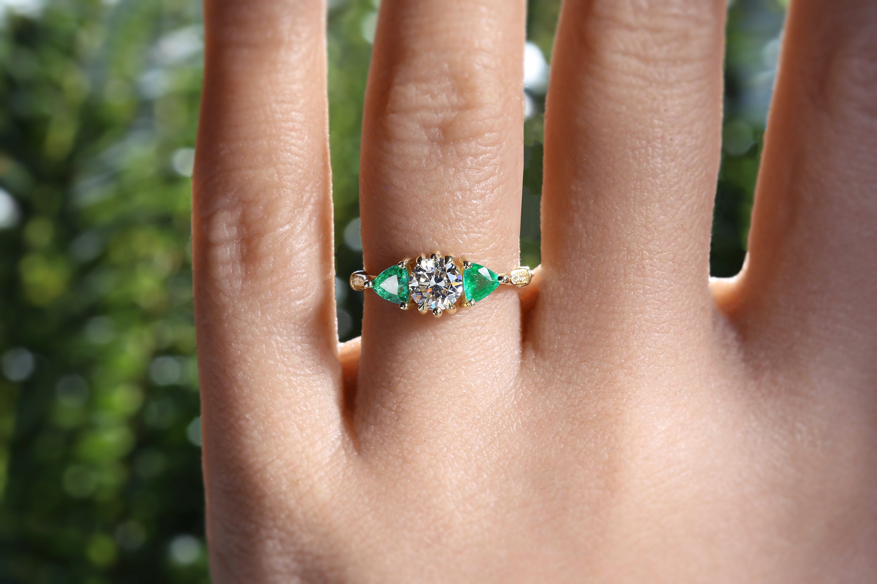 Vintage Diamond & Trillion Emerald Three Stone Engagement Ring - Etsy