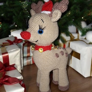 Renna Amigurumi Fatta a Mano in Cotone - Decorazione Natalizia Artigianale 25 cm, Idea Regalo Natale, Pronta Consegna
