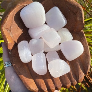 Mangano Calcite, Mangano Calcite Tumble, Mangano Pink Calcite, UV Reactive, Qty. 1