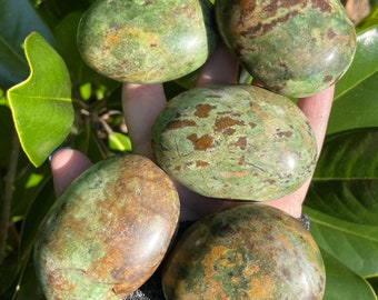 Chrysoprase, Chrysoprase Palm Stone, Qty. 1