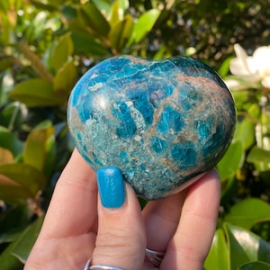 Blue Apatite, Blue Apatite Heart