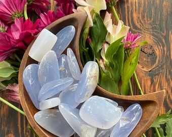 Blue Chalcedony Tumble, Blue Chalcedony, Qty. 1 Tumble