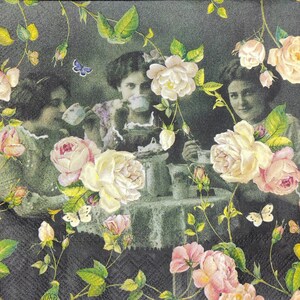 N165# 3 pezzi di tovaglioli di carta singoli per decoupage, fazzoletti artigianali, foto vintage di tre ragazze sedute che bevono tè su sfondo nero