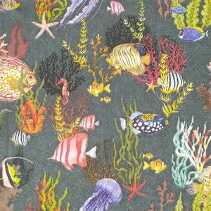 R281# デコパージュ用ペーパーナプキン3枚、クラフトティッシュ、海藻、魚、タツノオトシゴ、海の生物、サンゴの模様（ダークグリーン）