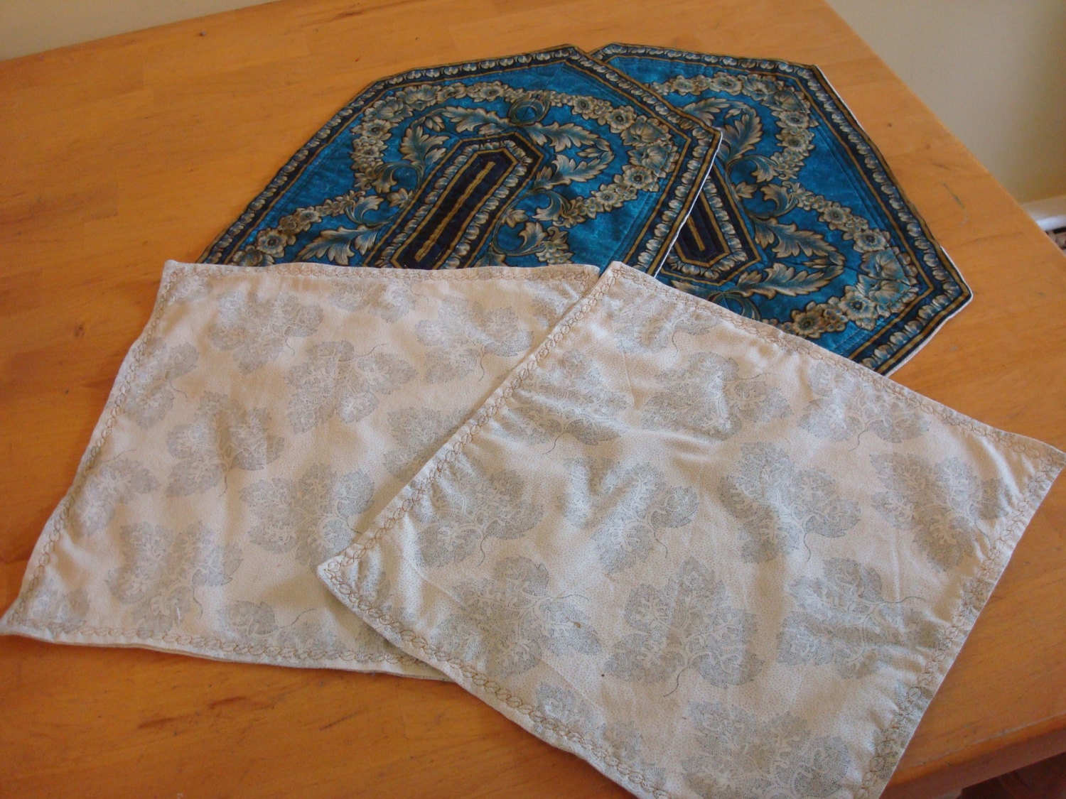 Quilted Placemats and Coordinating Napkins Set of 2 or 4. Etsy