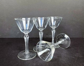 Classic Mid Century Cocktail/Martini Coupe Glasses - Set of 4 - Vintage Stemmed Nick and Nora Glasses - Vintage Libbey Bar Glasses - Barware