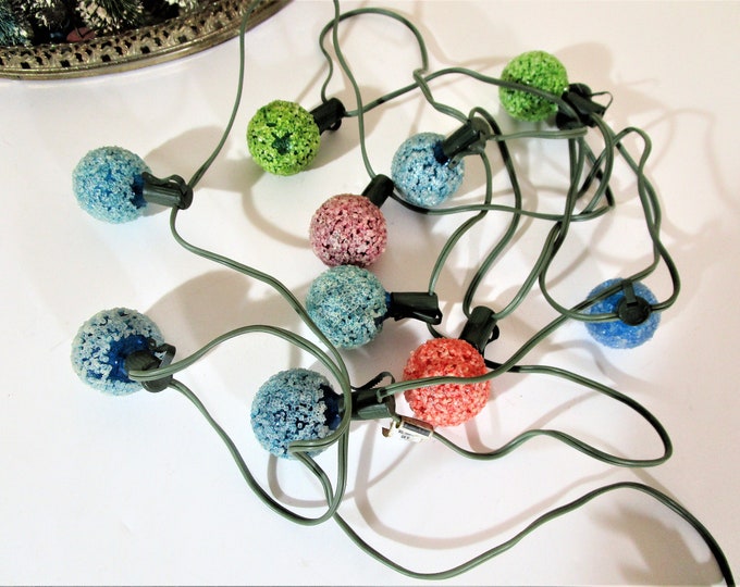 Vintage Snowball Christmas Lights 