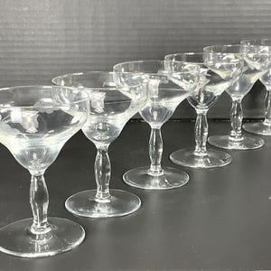 Vintage Etched Crystal Coupe Champagne/Cocktail Glasses - Set of 6 - Etched  Champagne Coupe - Nick and Nora Glasses - Hollywood Regency