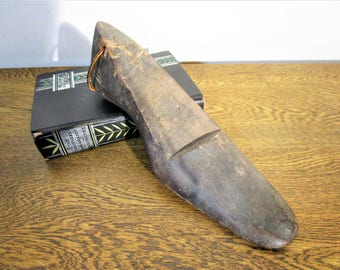 Antique Wooden Shoe Mold - Rustic Primitive Shoe Form - Large Size - Industrial Cobblers Form - Vintage Shoe Last - Primitive Decor