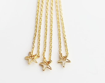 Tiny Hallow Star Charm Necklace // Dainty Necklace // gold star necklace / dainty star necklaces / Jewelry Gift for Her