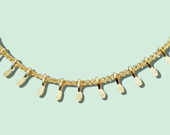 Shaker Choker Necklace // Gold Dangle Choker // Trendy Chain choker necklaces // short necklace // bohemian style simple choker Gift for her