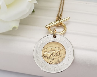Canadian coin necklace, Queen Elizabeth jewelry, repurposed jewelry, coin jewelry, Canadian gift for best friend, gold coin necklace