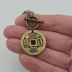 Chinese coin necklace, repurposed jewelry, antique bronze necklace, birthday gift for coin lover, good luck coin, antique bronze toggle imagen 7