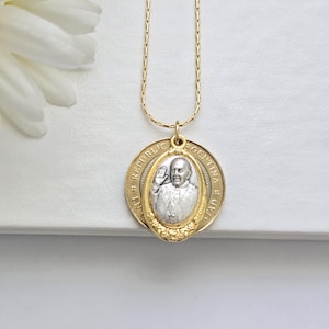 Pope Francis necklace, Pope Francis medal necklace, Argentinian coin necklace, Pope remembrance jewelry, remembrance gift for her