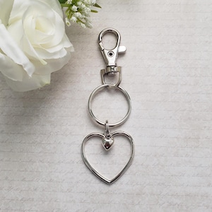 Open heart charm keychain, heart keyring, two hearts, birthday gift for girlfriend, thank you gift, stocking stuffer, zipper pull, bag charm
