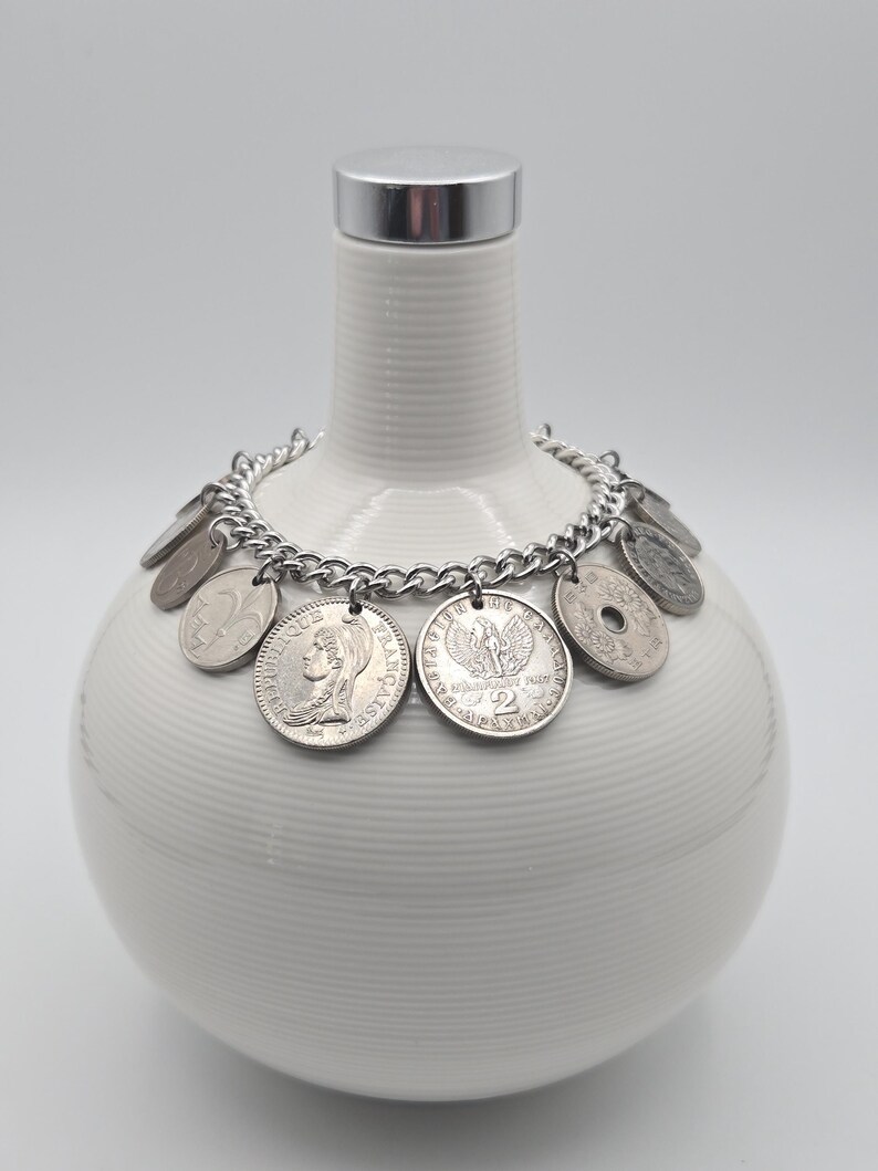 Vintage silver coin bracelet, repurposed coins, coin collector gift, birthday gift, authentic world coins, upcycled jewelry Bild 13