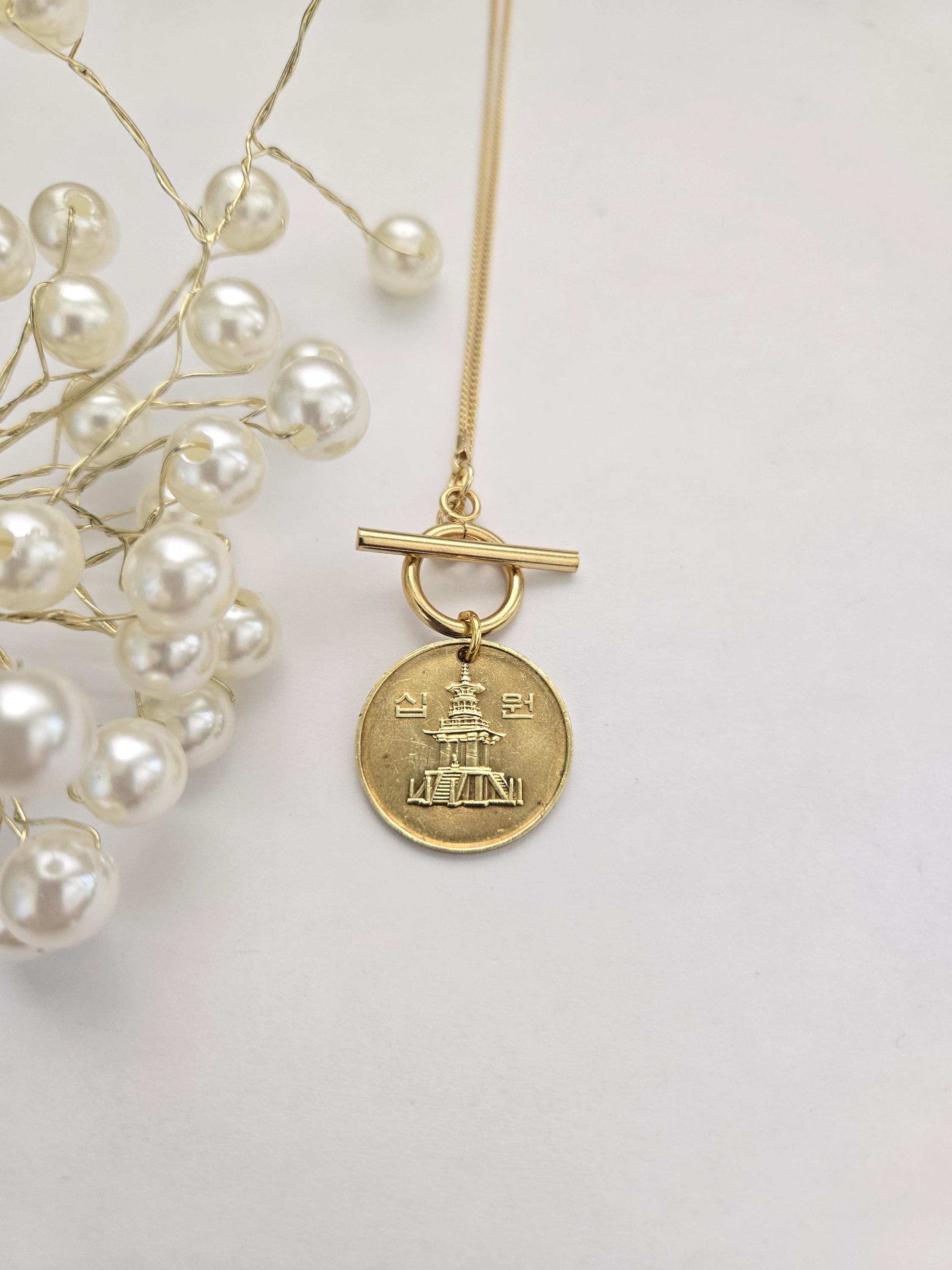 ★VINTAGE HOLLYWOOD★送料込★韓国★人気 Square Coin Necklace Amazon.com: Ancient Korean Good Luck, Wealth, Meditation