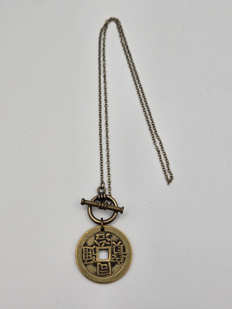 Chinese coin necklace, repurposed jewelry, antique bronze necklace, birthday gift for coin lover, good luck coin, antique bronze toggle imagen 3