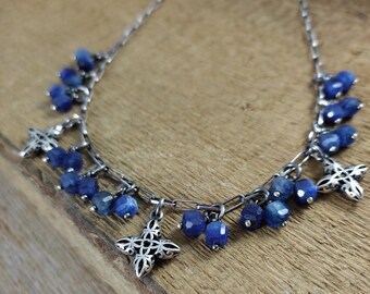 Collier cyanite en argent sterling oxydé - Pendentif en pierres précieuses fait main