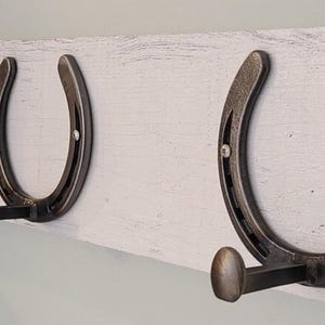 Handcrafted Horseshoe Hook with Railroad Spike: Rustic Home Decor