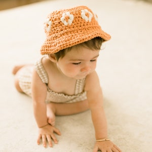 Crochet Bucket Hat Pattern, Floral Daisy Crochet Floppy Brim Sun Hat, Bucket Full of Posies Hat image 5