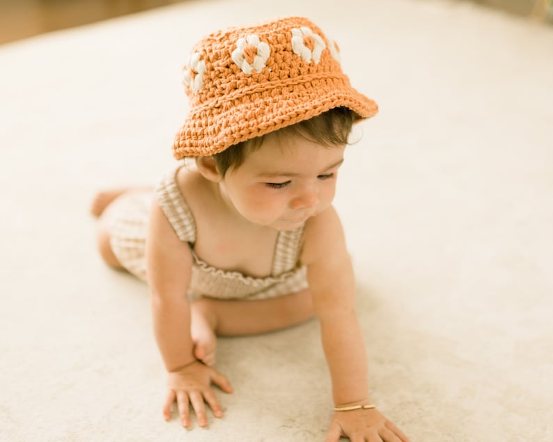 Crochet Bucket Hat Pattern, Floral Daisy Crochet Floppy Brim Sun Hat, Bucket Full of Posies Hat image 5