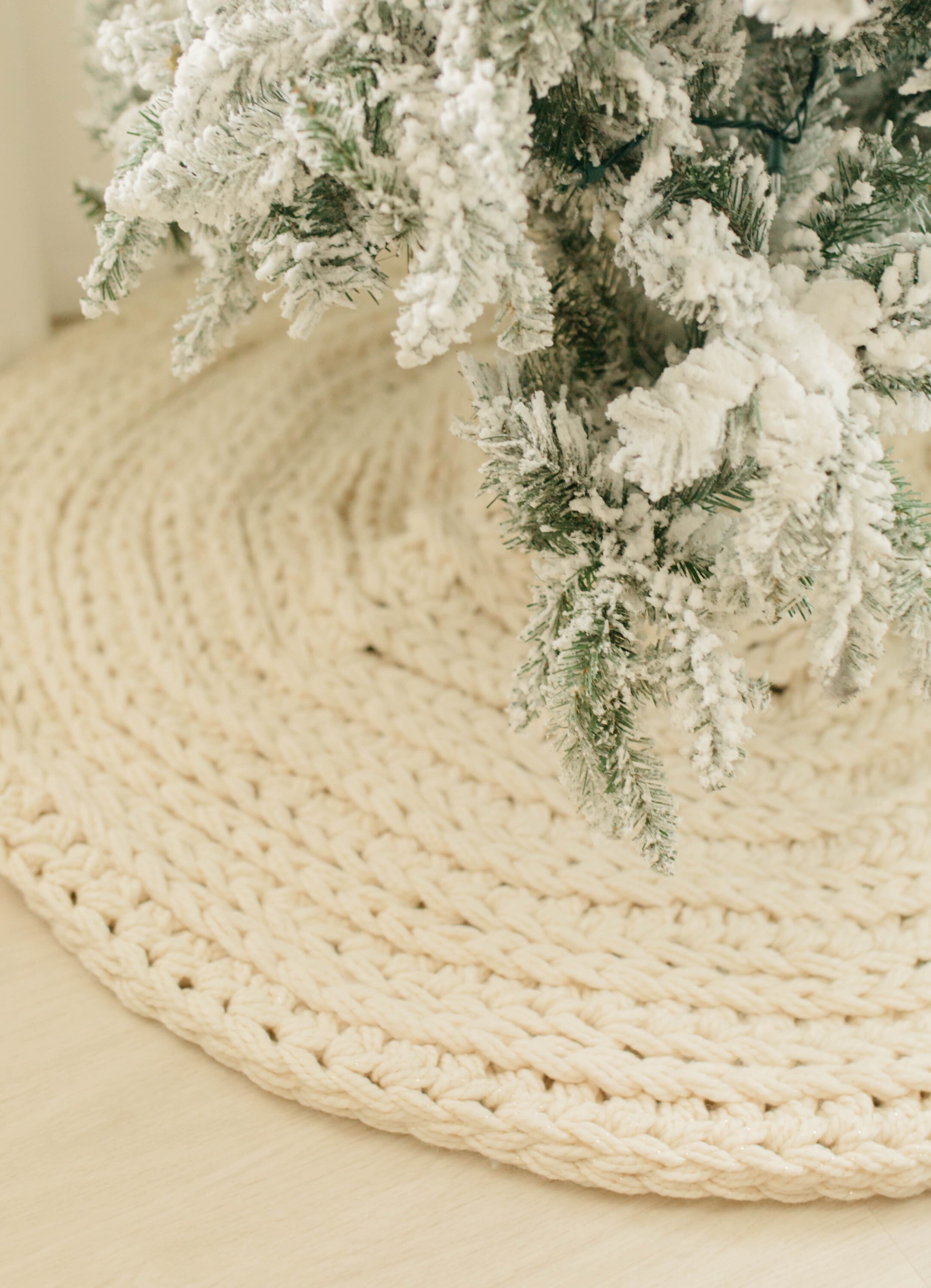 Cream Tree Skirt 