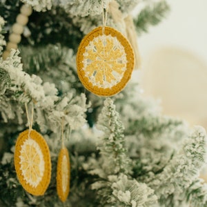 Christmas Ornament Crochet Pattern Citrus Orange Slice image 2