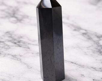 Bacchetta di cristallo di shungite – Pietra di radicamento a doppia terminazione lucida.