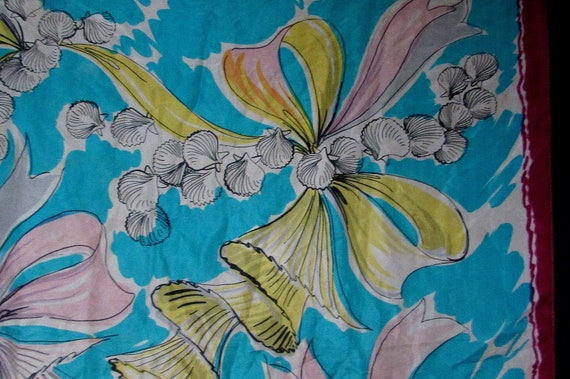 40s 50s bows and seashells silk neck head scarf |