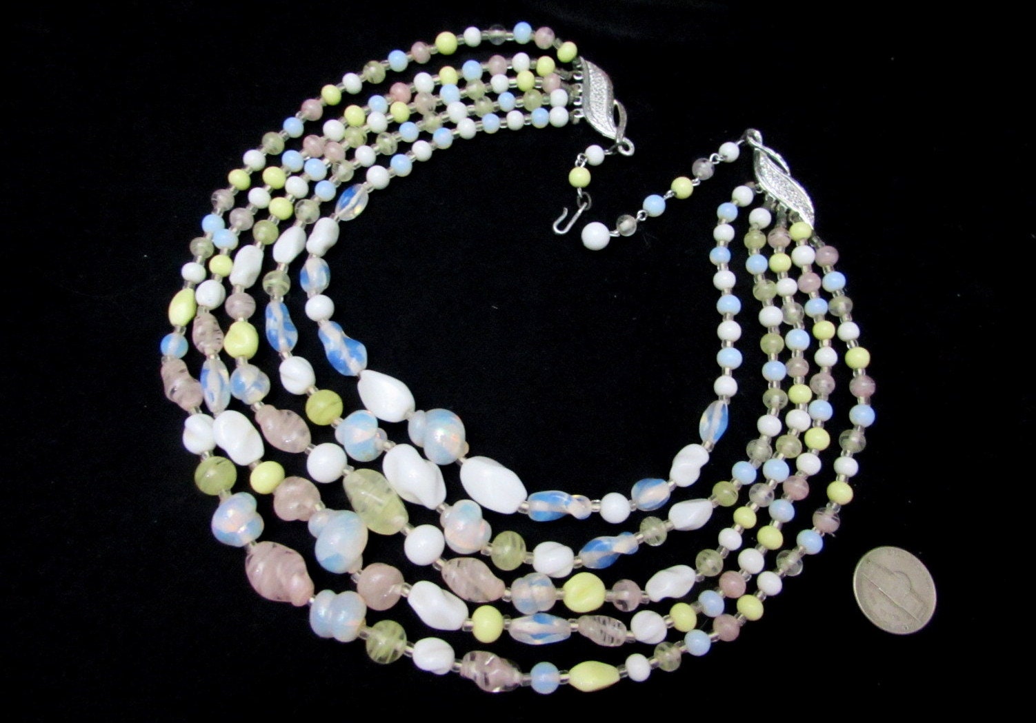 GORGEOUS Vintage Opalescent Glass Beads Necklace 5 Strand - Etsy