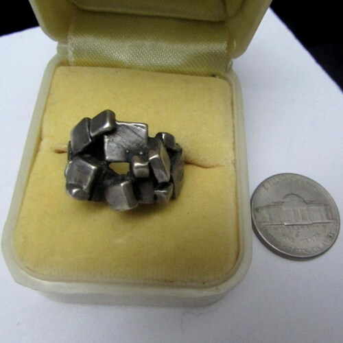 Brutalist sterling silver ring vintage sculptural abstract cube cubist modernist modern 925 artisan hand made shops crafted lagenlook size 6 3/4