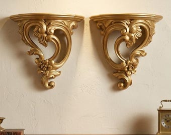 Pair of Vintage Hollywood Regency Gold Wall Sconces