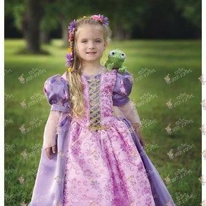 princess Rapunzel dress gown halloween costume outfit theme