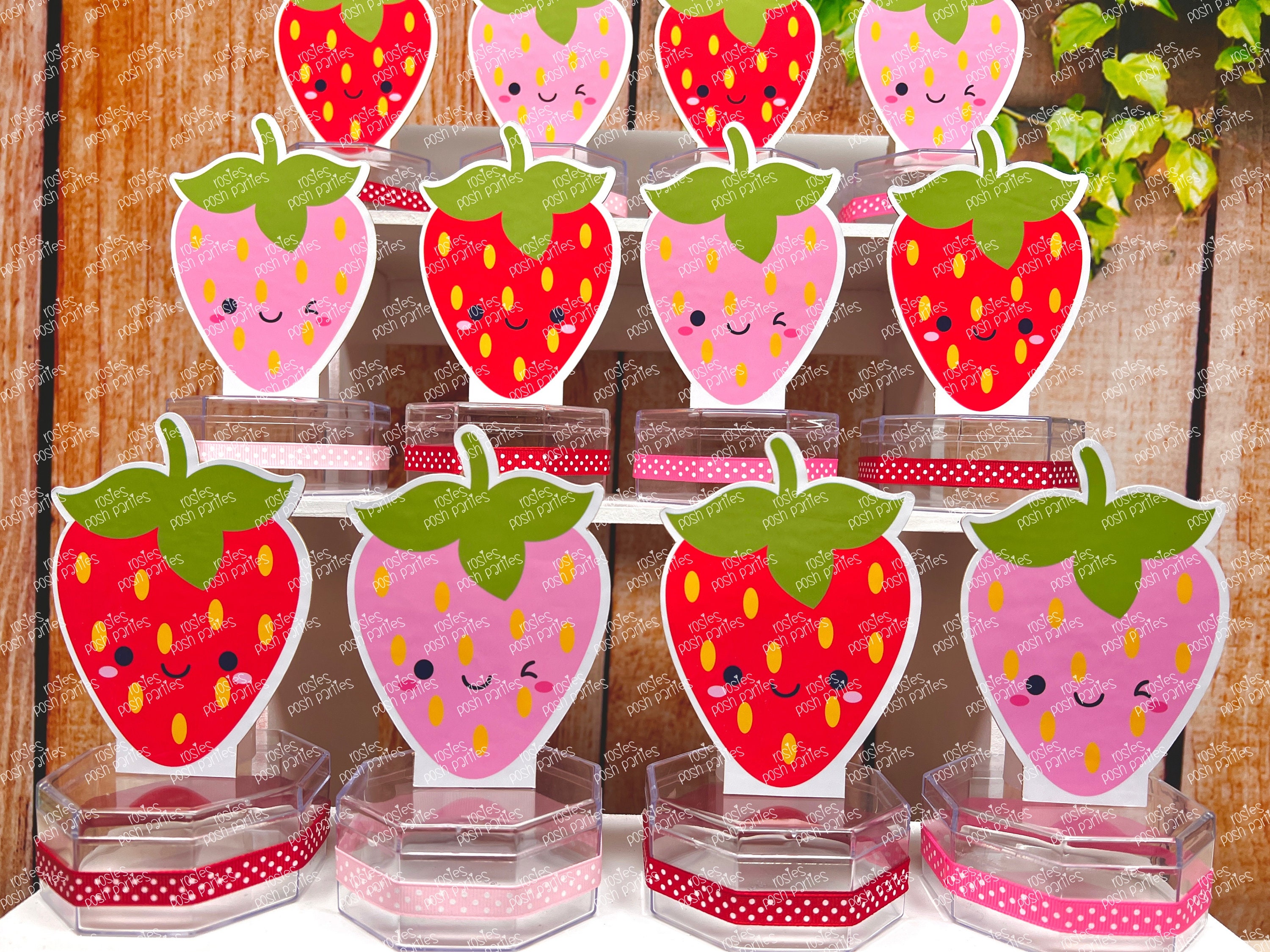 JarThenaAMCS 3Pcs Strawberry Serving Trays Red Pink Berry Flower Platter Cute Fruit Serving Dishes For Birthday Baby Shower Party Sharing Snacks Fruit Dessert Candy