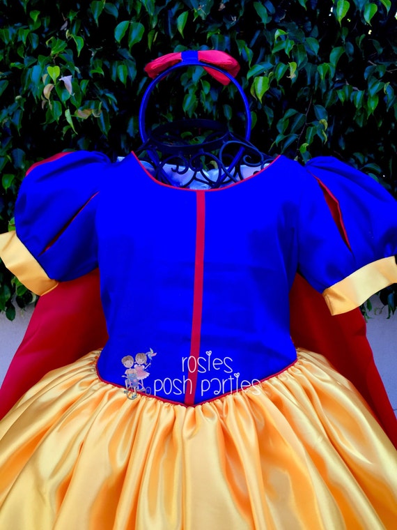 Snow White dress for Birthday costume or Photo shoot Snow White dress outfit Birthday dress Snow White costume dress for Birthday party Il_570xn