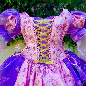 princess Rapunzel dress gown halloween costume outfit theme