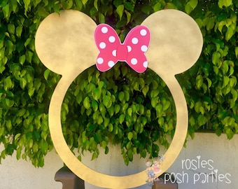 Gold and Pink Minnie Mouse ROUND photo booth Clubhouse birthday party Gold and Pink photo booth or photo prop decoration Daisy Minnie Mickey