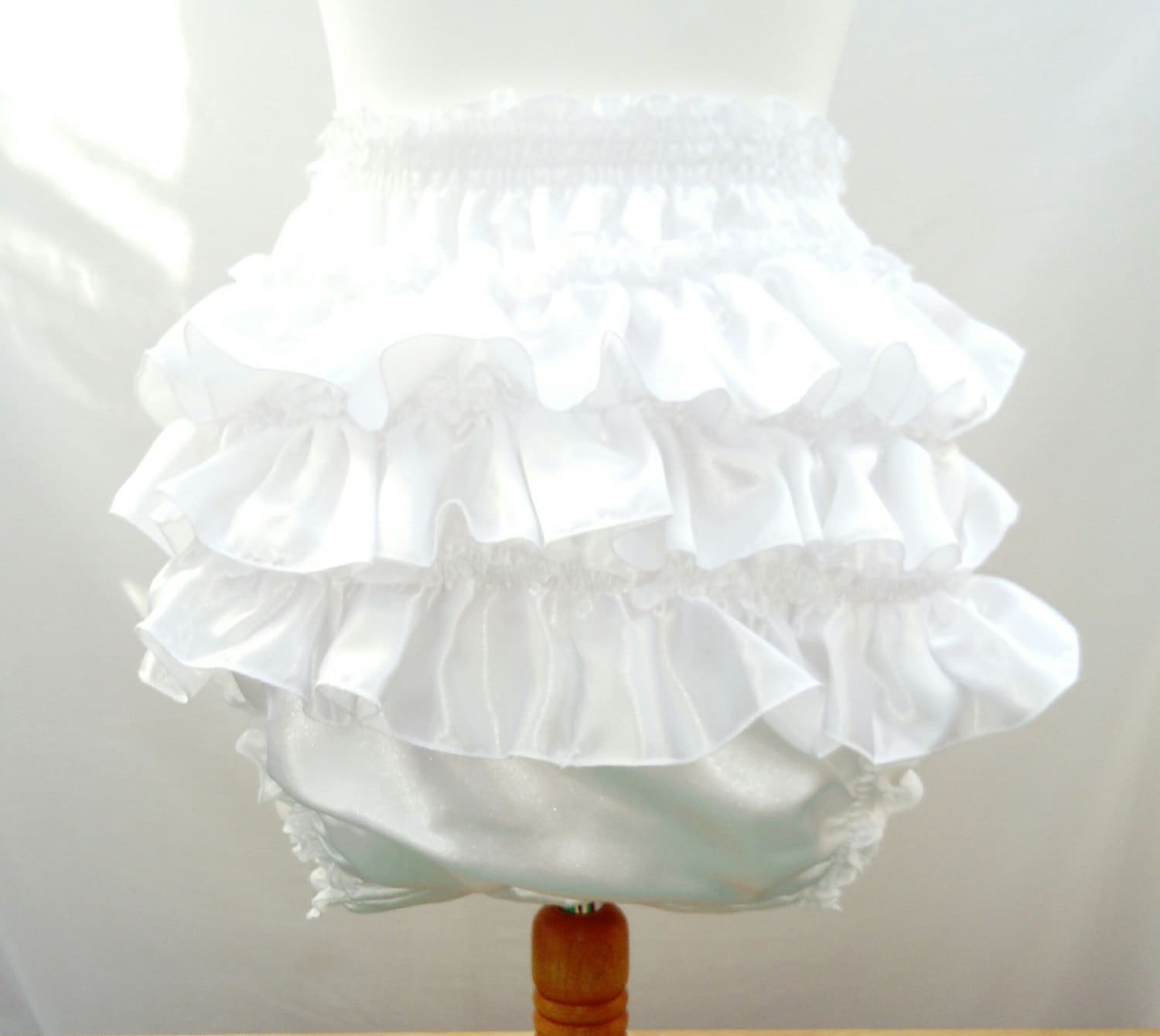 Waterproof lined Adult Baby Satin White Frilly Sissy Panties Nappy Cover ABDL Cosplay Sexy diaper cd tv unisex lingerie ddlg