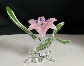 Lily Handblown Glass Sculpture