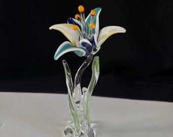 Lily Handblown Glass Sculpture